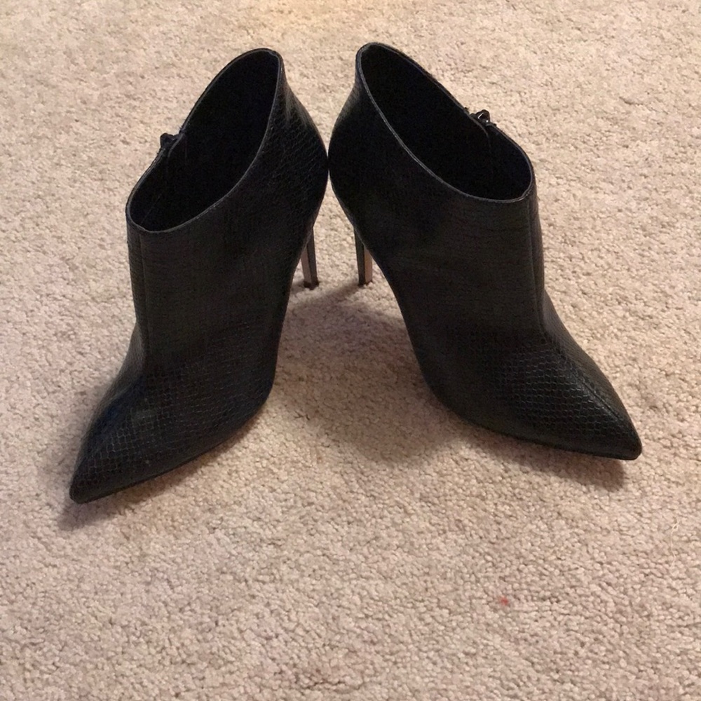 High heel booties
